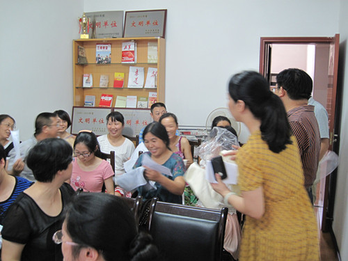 見(jiàn)賢思齊，敬業(yè)奉獻(xiàn)—我所舉辦首期道德講堂